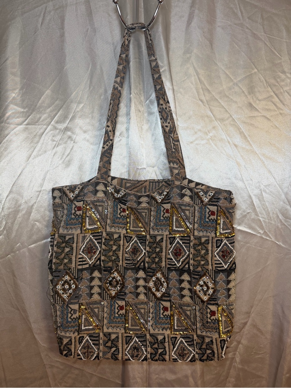 woven tapestry tote bag with a Southwestern/Aztec geometric pattern